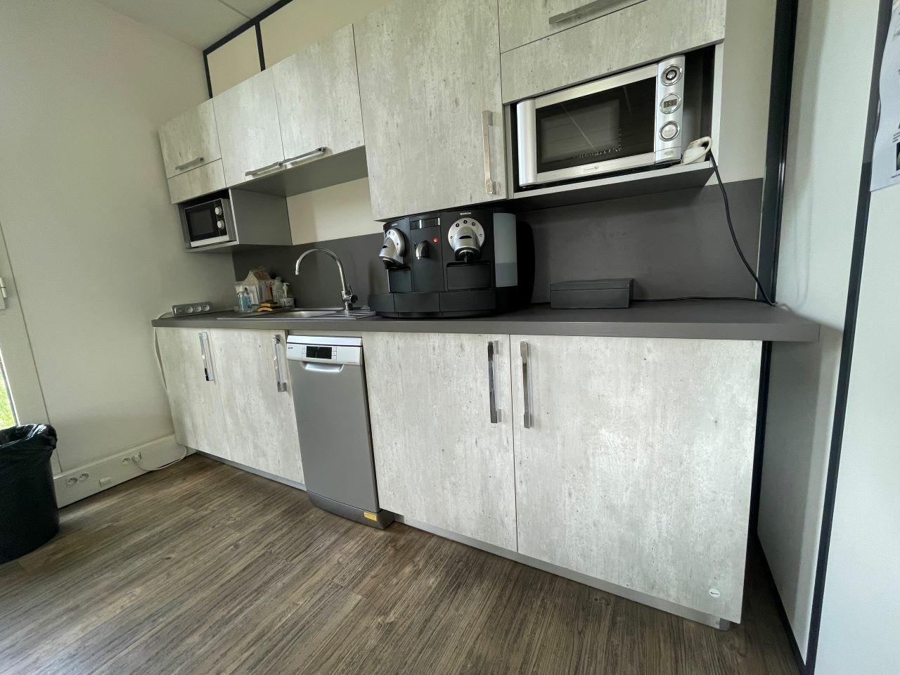 Bureau Pusignan 506m² Location bureau Pusignan Rhône OLBUR2203746 10